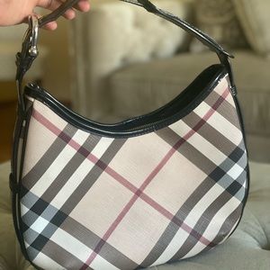 Authentic Burberry Nova Check Shoulder Hobo Bag